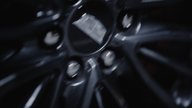 Video Reference: Automotive lighting, Automotive tire, Tread, Automotive design, Synthetic rubber, Alloy wheel, Motor vehicle, Rim, Automotive exterior, Tire