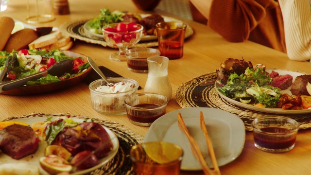 Video Reference: Food, Tableware, Table, Plate, Dishware, Ingredient, Recipe, Cuisine, Dish, Serveware