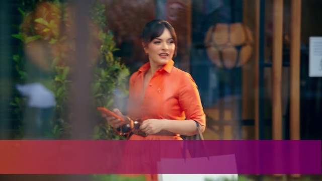 Video Reference: Microphone, Orange, Happy, Leisure, Fun, Event, Magenta, Audio equipment, Spokesperson, T-shirt