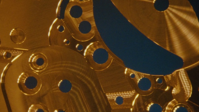 Video Reference: Amber, Gold, Lighting, Orange, Wood, Line, Material property, Automotive tire, Rim, Circle