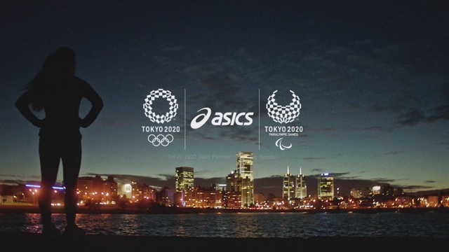 Video Reference: Sky, Building, Water, World, Flash photography, Architecture, Skyscraper, Cloud, Tower block, Gesture