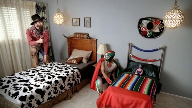 Video Reference: Picture frame, Furniture, Comfort, Textile, Interior design, Lamp, Bed frame, Living room, Pillow, Floor