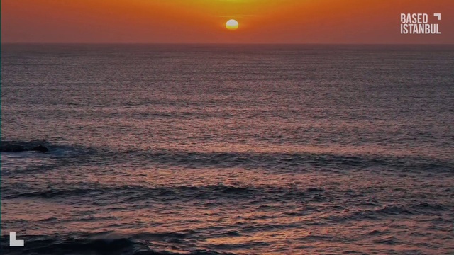 Video Reference: Water, Sky, Cloud, Water resources, Atmosphere, Daytime, Ecoregion, Afterglow, Light, Nature