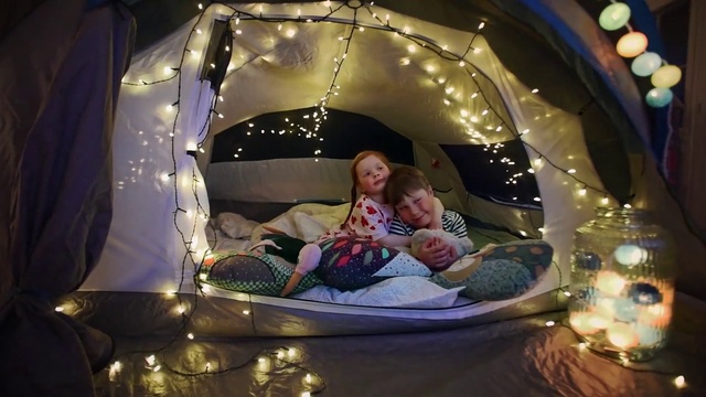 Video Reference: Tent, Tree, Leisure, Fun, Flash photography, Recreation, Event, Toddler, Camping, Circle