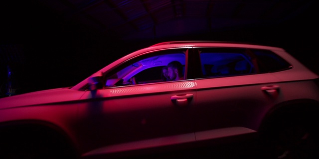 Video Reference: Car, Automotive lighting, Vehicle, Wheel, Motor vehicle, Hood, Automotive tire, Automotive tail & brake light, Automotive design, Alloy wheel