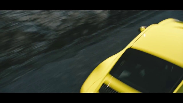 Video Reference: Hood, Automotive lighting, Automotive mirror, Motor vehicle, Vehicle, Headlamp, Windscreen wiper, Automotive design, Vehicle door, Rim