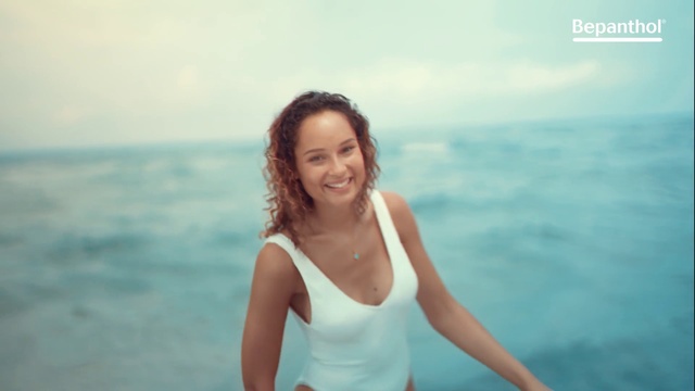 Video Reference: Hair, Smile, Water, Sky, Cloud, People in nature, Flash photography, Happy, Coastal and oceanic landforms, Aqua