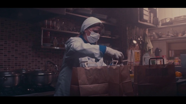 Video Reference: Flash photography, Cloud, Darkness, Cooking, Event, Sky, Hat, Chef, Sitting, Night