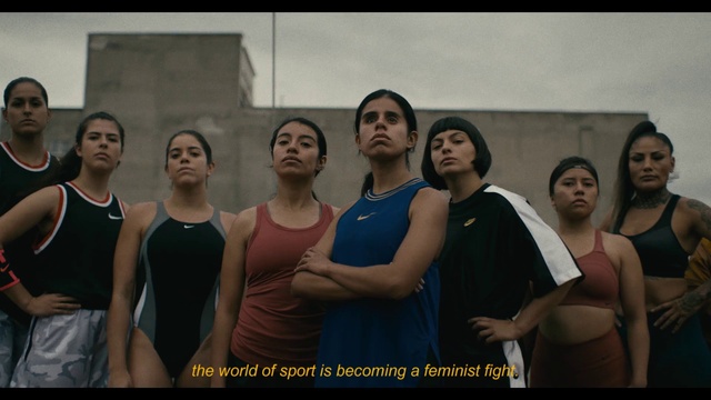 Video Reference: Flash photography, Vest, Entertainment, One-piece garment, Performing arts, Fashion design, Sleeveless shirt, One-piece swimsuit, Happy, Event