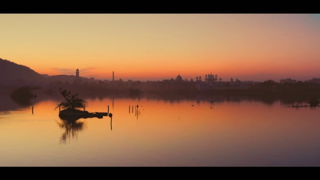 Video Reference: Water, Sky, Atmosphere, Water resources, Cloud, Natural landscape, Afterglow, Lake, Red sky at morning, Sunlight