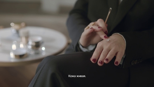 Video Reference: Sleeve, Gesture, Finger, Automotive design, Nail, Wrist, Thumb, Dishware, Formal wear, Table