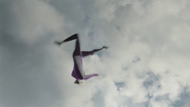 Video Reference: Cloud, Sky, Aviation, Air travel, Cumulus, Wing, Seabird, Aerobatics, Aircraft, Balance