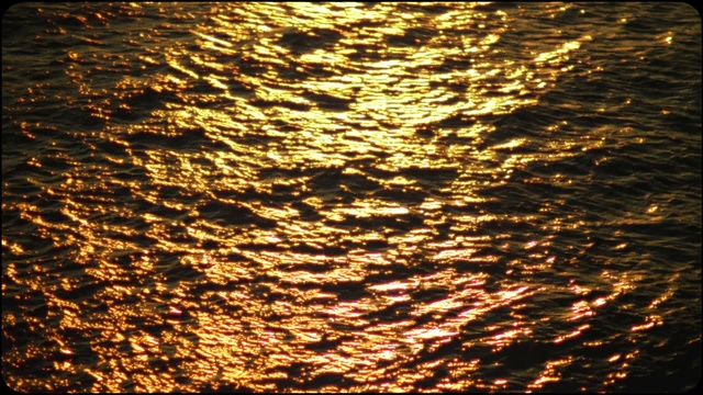 Video Reference: Water, Water resources, Liquid, Amber, Gold, Orange, Fluid, Sunlight, Lake, Horizon