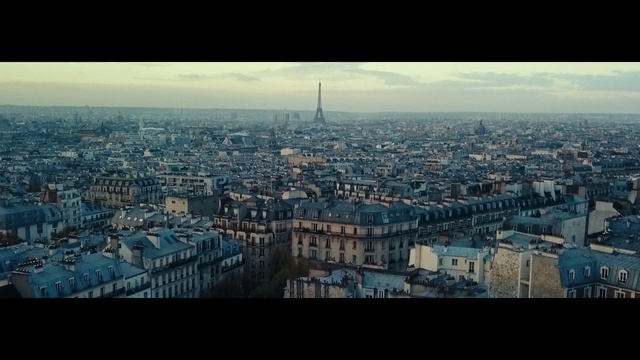 Video Reference: Cloud, Atmosphere, Daytime, Sky, Building, World, Tower, Atmospheric phenomenon, Urban design, Tower block