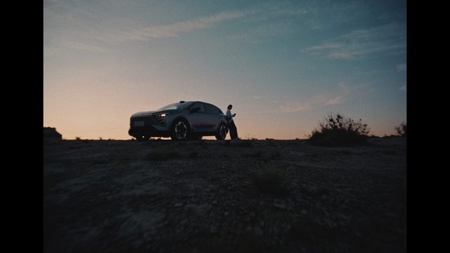 Video Reference: Cloud, Tire, Sky, Car, Land vehicle, Wheel, Vehicle, Automotive lighting, Automotive tire, Plant