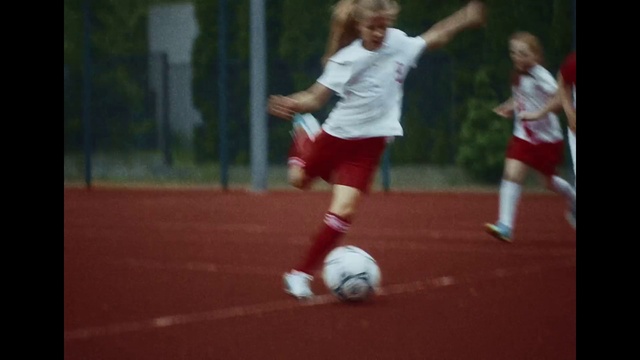 Video Reference: Shorts, Football, Soccer, Sports equipment, Sports uniform, Player, Ball, Soccer ball, Football player, Sports