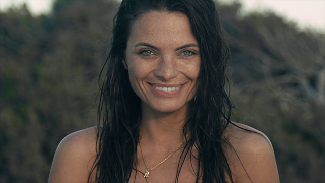 Video Reference: Hair, Skin, Smile, Lip, Chin, Eyebrow, Shoulder, Flash photography, Eyelash, Iris