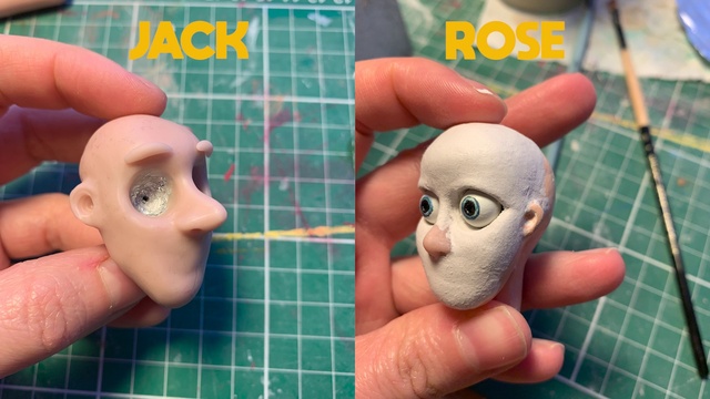 Video Reference: Green, Organism, Finger, Gesture, Thumb, Nail, Adaptation, Art, Pattern, Font