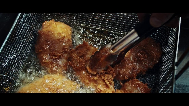 Video Reference: Food, Tableware, Recipe, Deep frying, Ingredient, Cooking, Cuisine, Dish, Produce, Frying