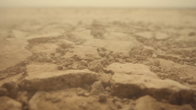 Video Reference: Landscape, Sky, Horizon, Soil, Aeolian landform, Sand, Monochrome photography, Winter, Rock, Monochrome