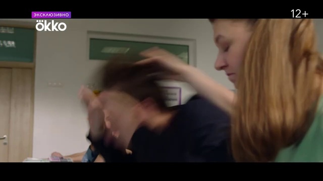 Video Reference: Mouth, Eyelash, Jaw, Gesture, Font, Flash photography, Fun, Electronic device, Display device, Event