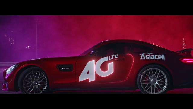 Video Reference: Wheel, Tire, Vehicle, Car, Automotive lighting, Hood, Automotive tire, Automotive design, Motor vehicle, Alloy wheel