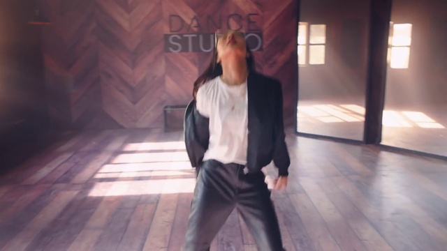 Video Reference: Flash photography, Wood, Entertainment, Street fashion, Flooring, Fun, Event, Formal wear, Darkness, Hardwood