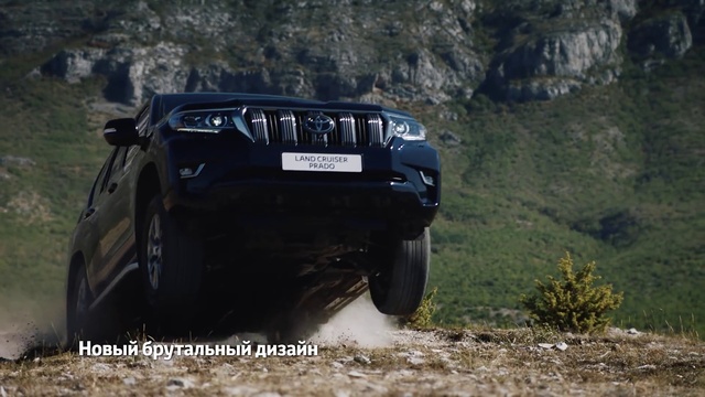 Video Reference: Tire, Wheel, Vehicle, Car, Vehicle registration plate, Automotive tire, Tread, Automotive lighting, Plant, Automotive design