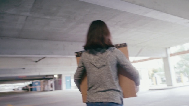 Video Reference: Shoulder, Sleeve, Waist, Gesture, Wood, Street fashion, Happy, Tints and shades, Leisure, Ceiling