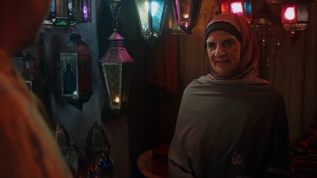 Video Reference: Lighting, Purple, T-shirt, Fun, Magenta, Event, Midnight, Darkness, Smile, Tableware