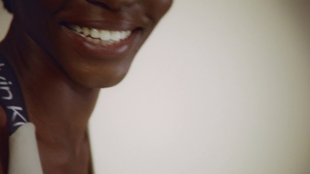 Video Reference: Nose, Brown, Lip, Smile, Eyebrow, Eyelash, Jaw, Flash photography, Happy, Black hair