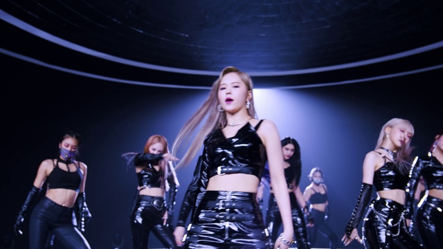 Video Reference: Drum, Music artist, Human body, Dance, Entertainment, Flash photography, Purple, Performing arts, Music, Thigh