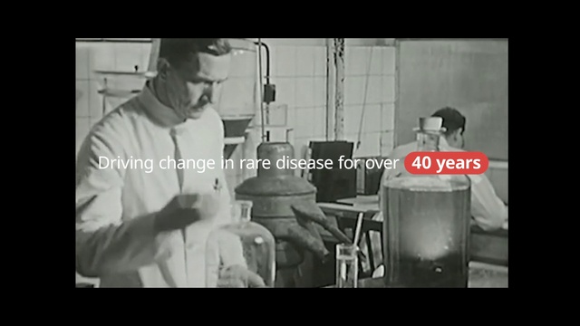 Video Reference: Hat, Sleeve, Font, Black-and-white, T-shirt, Monochrome photography, Monochrome, Event, Science, Photo caption