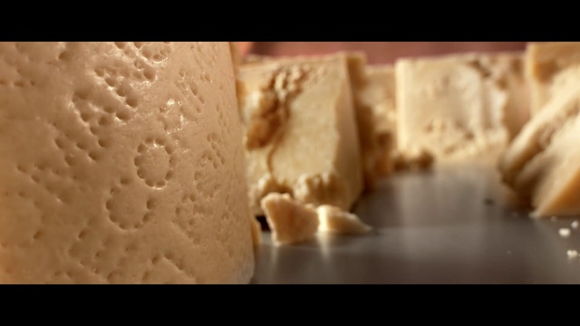 Video Reference: Food, Ingredient, Wood, Cuisine, Recipe, Dish, Grana padano, Baked goods, Gluten, Rock