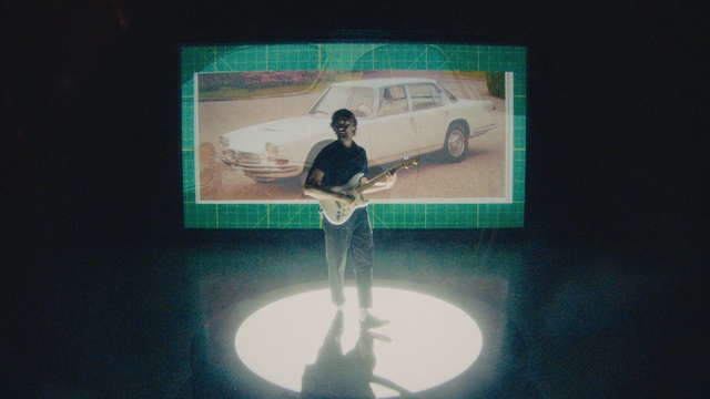 Video Reference: Tire, Wheel, Vehicle, Flat panel display, Gadget, Projection screen, Display device, Car, Font, Electronic device