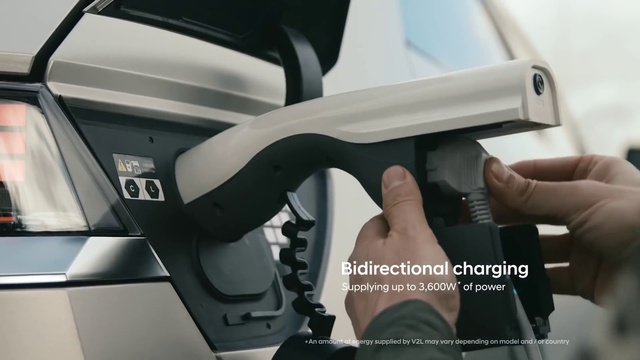 Video Reference: Automotive lighting, Automotive design, Automotive mirror, Gesture, Vehicle, Automotive tire, Steering wheel, Motor vehicle, Automotive exterior, Bumper