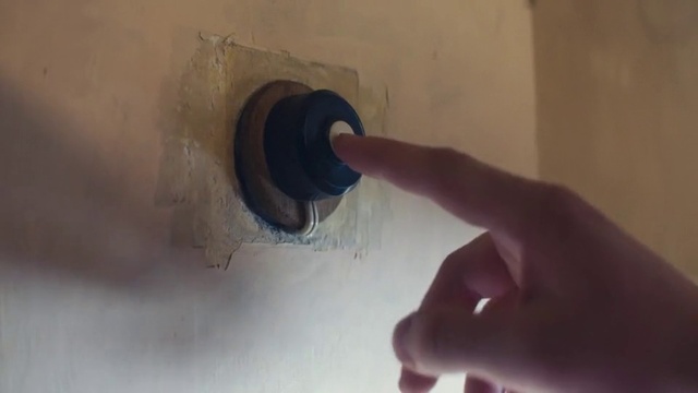 Video Reference: Paint, Wood, Finger, Art, Gas, Tints and shades, Adhesive, Plaster, Circle, Wood stain