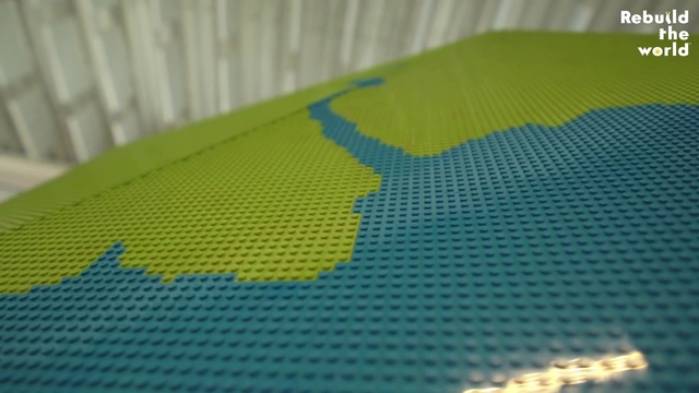 Video Reference: Table, Hood, Jersey, Azure, Textile, Rectangle, Sportswear, Mesh, Aqua, T-shirt