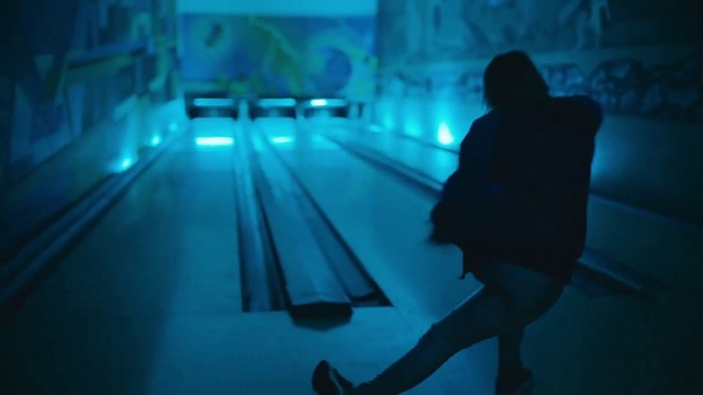 Video Reference: Blue, Azure, Standing, Fun, Electric blue, Flash photography, Darkness, Leisure, Recreation, Shadow