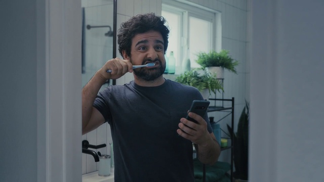 Video Reference: Forehead, Chin, Shoulder, Mouth, Plant, Beard, Jaw, Neck, Sleeve, Gesture