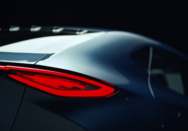 Video Reference: Vehicle, Car, Automotive lighting, Hood, Motor vehicle, Automotive design, Automotive exterior, Headlamp, Personal luxury car, Rim