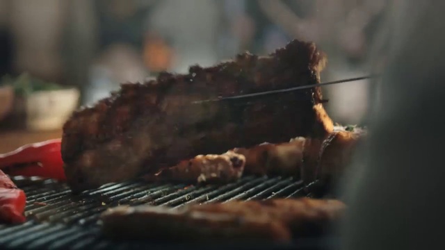 Video Reference: Food, Recipe, Ingredient, Outdoor grill rack & topper, Roasting, Grilling, Cooking, Gas, Beef, Meat