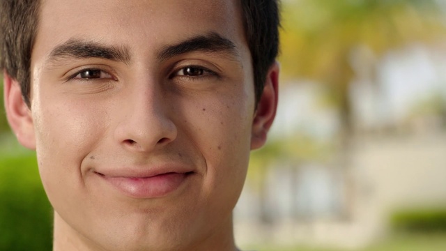 Video Reference: Forehead, Nose, Cheek, Skin, Lip, Smile, Eyebrow, Eyelash, Neck, Jaw