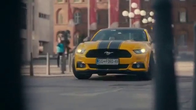 Video Reference: Tire, Car, Vehicle, Vehicle registration plate, Wheel, Motor vehicle, Automotive lighting, Hood, Grille, Automotive tire
