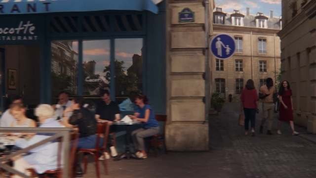 Video Reference: Window, Building, Public space, Shorts, Leisure, City, Facade, Event, Recreation, Pedestrian