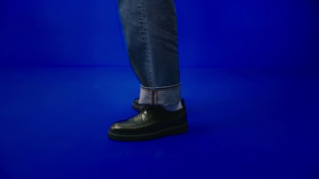 Video Reference: Shoe, Human body, Sportswear, Flooring, Denim, Knee, Electric blue, Wood, Human leg, Thigh