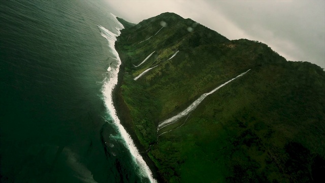 Video Reference: Water, Cloud, Sky, Mountain, Body of water, Coastal and oceanic landforms, Highland, Slope, Terrain, Natural landscape