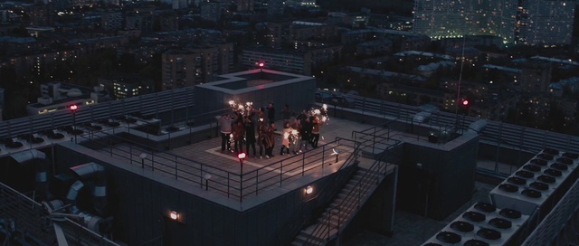 Video Reference: Building, Architecture, Electricity, Urban design, City, Metropolitan area, Landscape, Space, Mixed-use, Metropolis