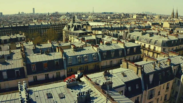 Video Reference: Sky, Building, Daytime, Window, Infrastructure, Cityscape, Urban design, Architecture, Neighbourhood, House