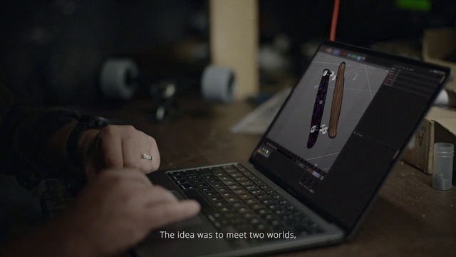 Video Reference: Computer, Hand, Personal computer, Netbook, Laptop, Input device, Output device, Touchpad, Gadget, Office equipment